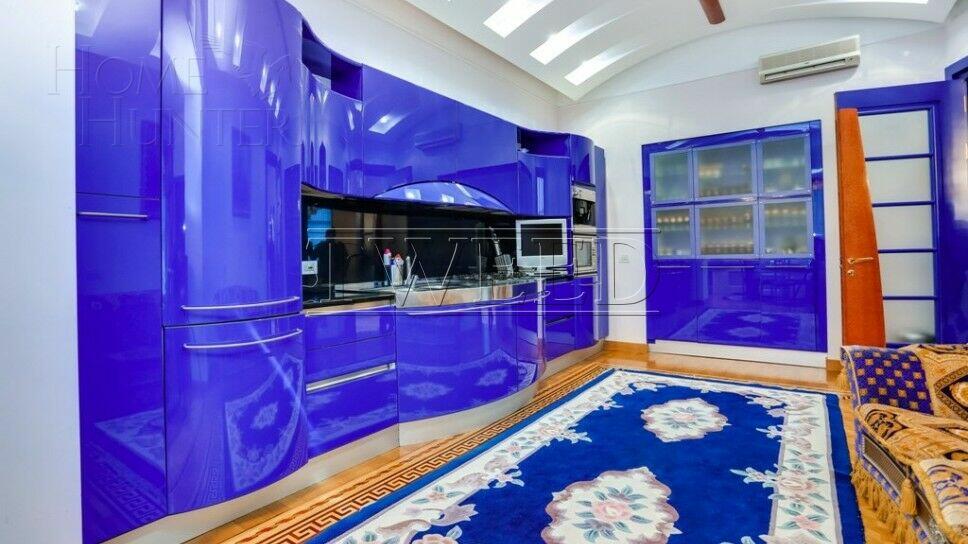 2-этажный коттедж 900 м² с отделкой