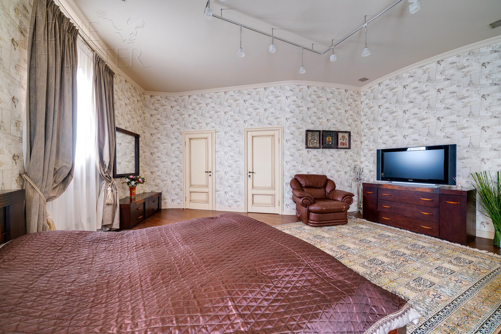 2-этажный коттедж 624 м² с отделкой