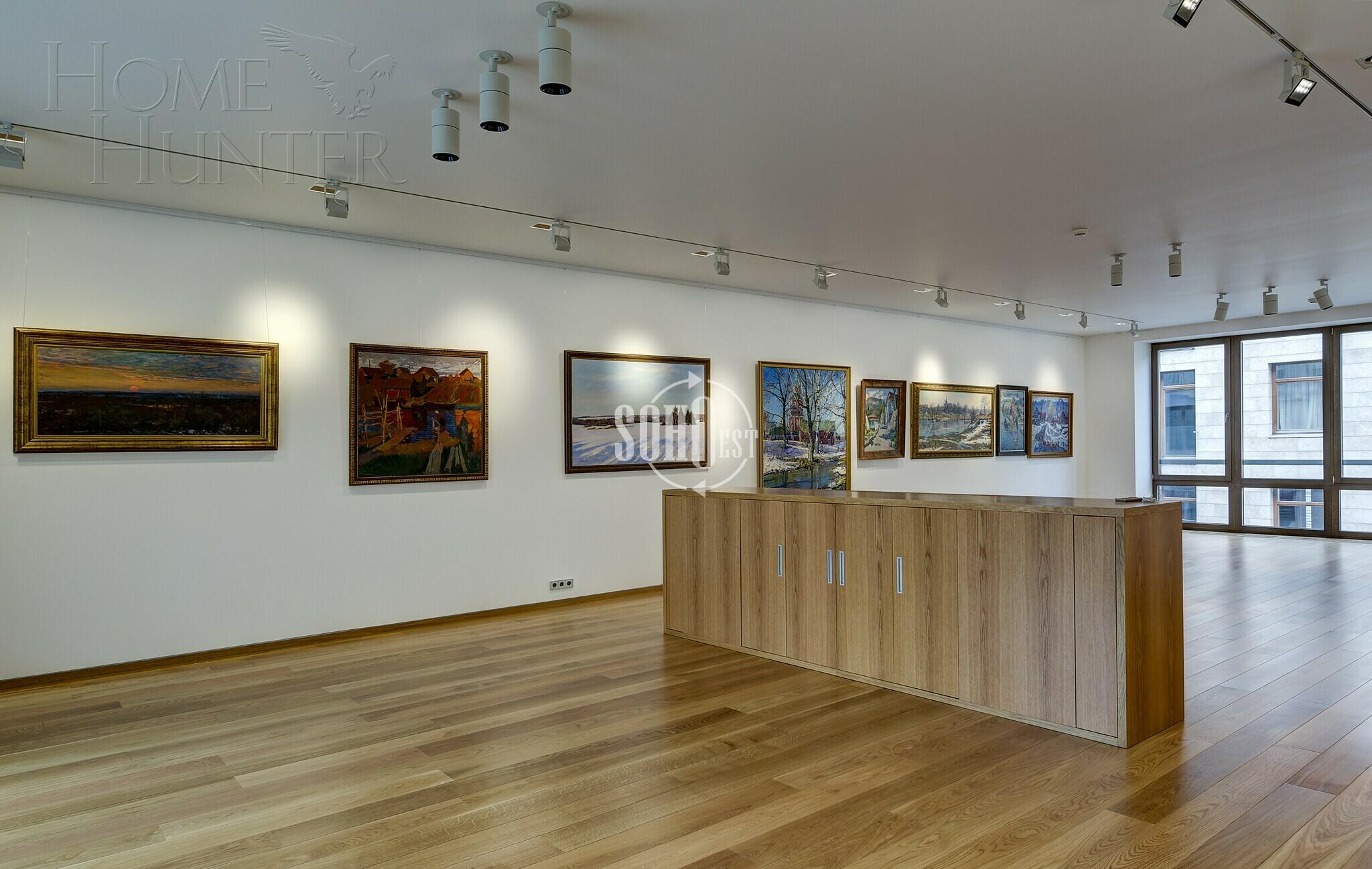 4-КОМН. КВАРТИРА С ОТДЕЛКОЙ 275.3 М² НА 3 ЭТАЖЕ