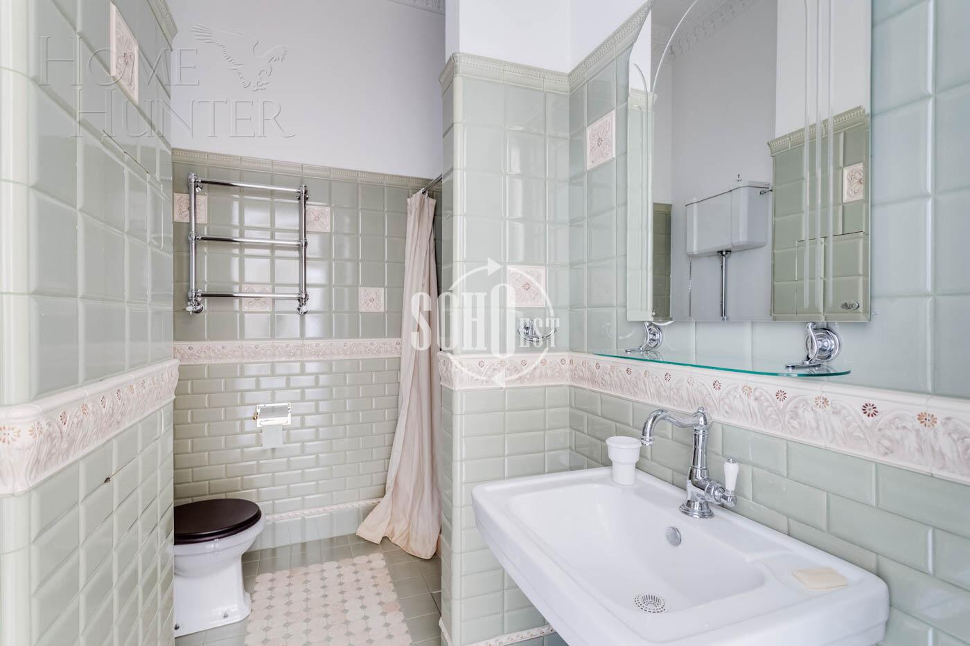 3-КОМН. КВАРТИРА БЕЗ ОТДЕЛКИ 160 М² НА 2 ЭТАЖЕ