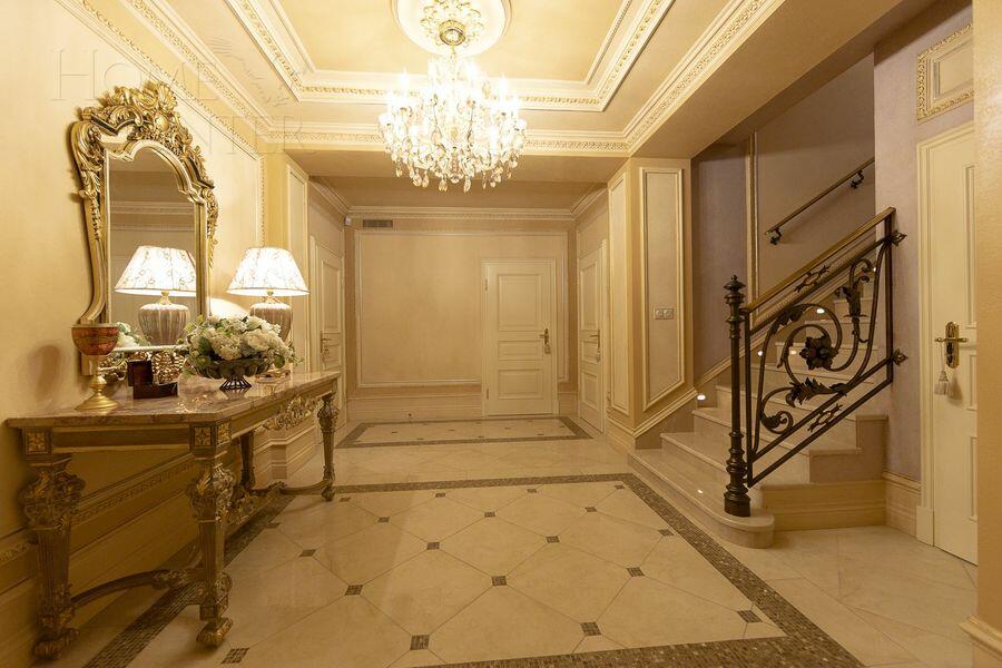 2-этажный коттедж 705 м² с отделкой