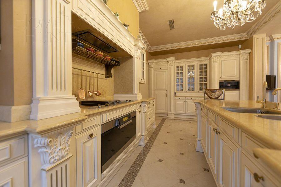 2-этажный коттедж 705 м² с отделкой