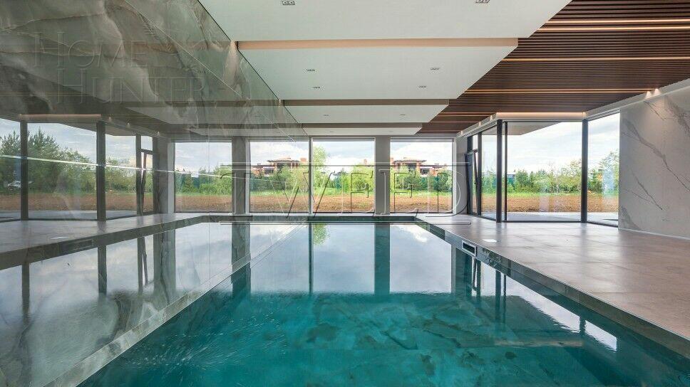 2-этажный коттедж 1 000 м² с отделкой