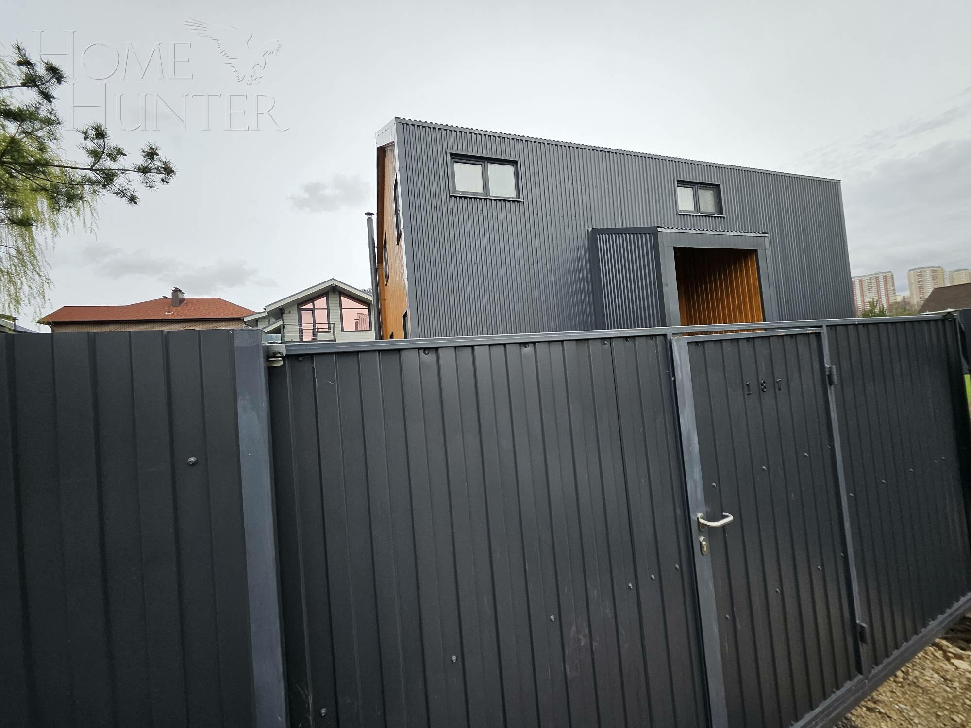 2-этажный коттедж 160 м² с отделкой