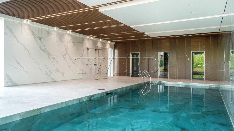 2-этажный коттедж 1 000 м² с отделкой