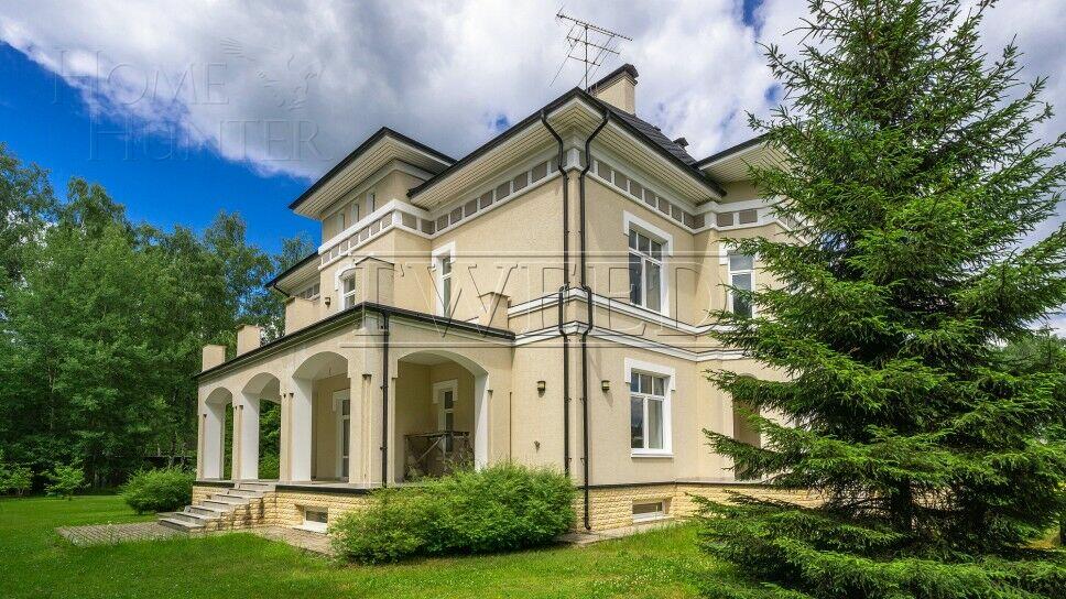 2-этажный коттедж 780 м² с отделкой