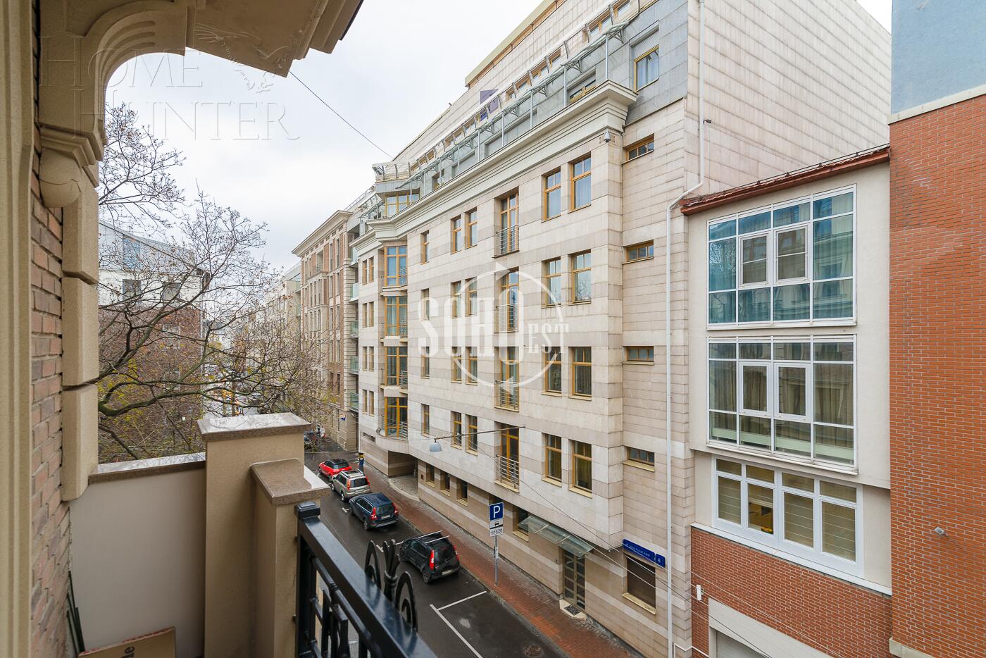 5-КОМН. КВАРТИРА С ОТДЕЛКОЙ 240 М² НА 3 ЭТАЖЕ