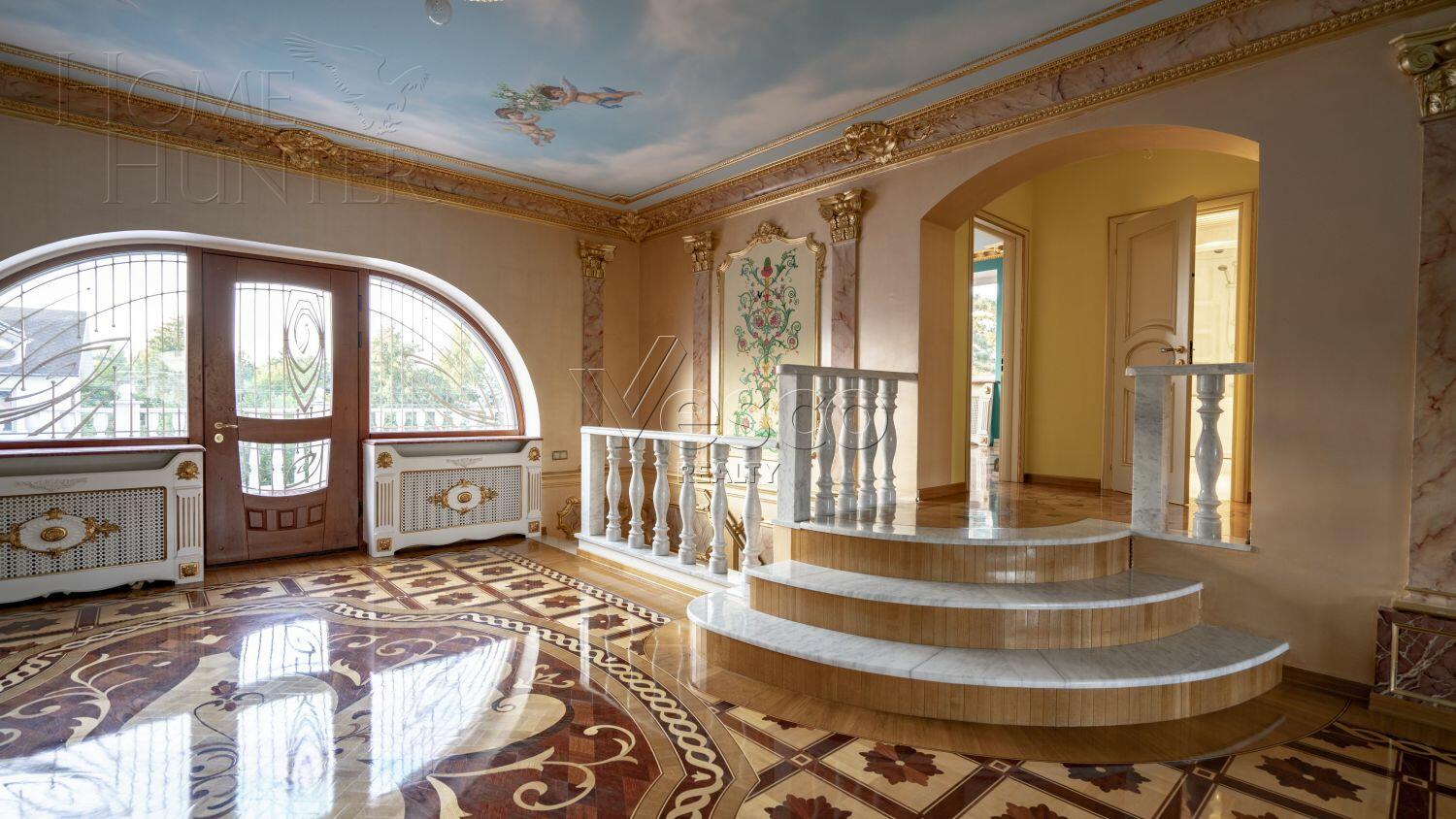 2-этажный коттедж 750 м² с отделкой