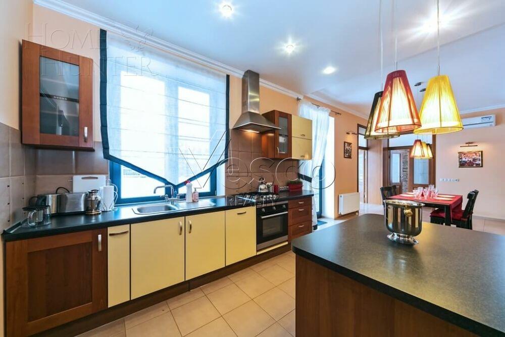 2-этажный коттедж 470 м² с отделкой