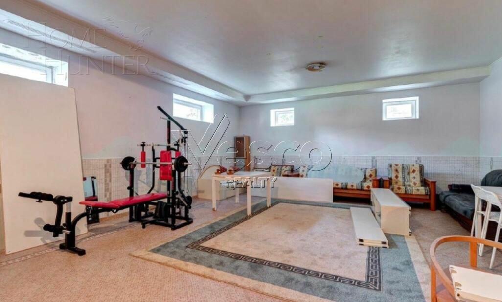 2-этажный коттедж 650 м² с отделкой