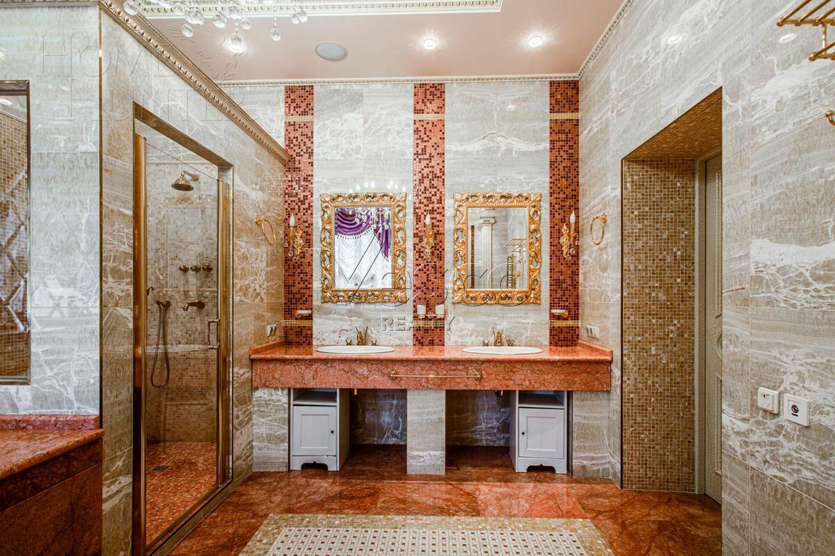 2-этажный коттедж 700 м² с отделкой