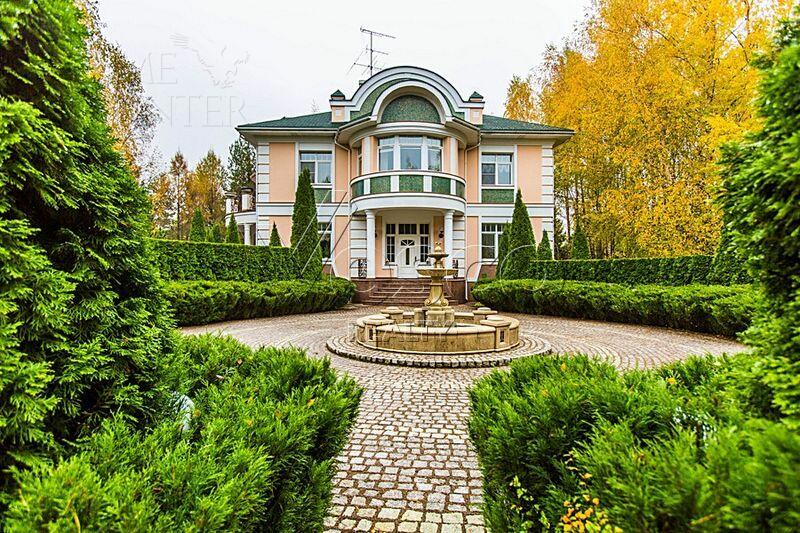 2-этажный коттедж 520 м² с отделкой