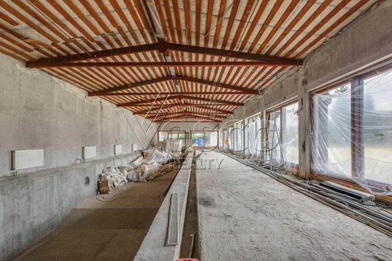 2-этажный коттедж 1 200 м² с отделкой