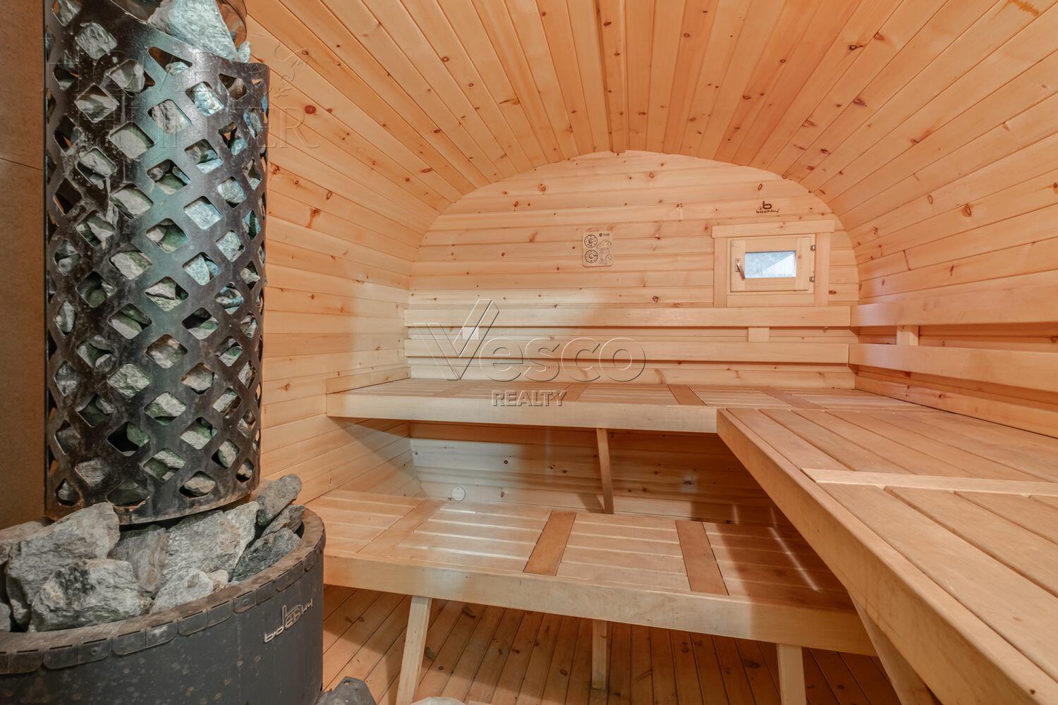 2-этажный коттедж 180 м² с отделкой