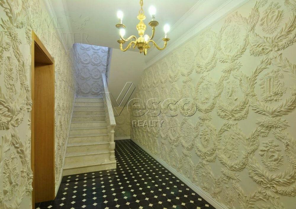 2-этажный коттедж 800 м² с отделкой