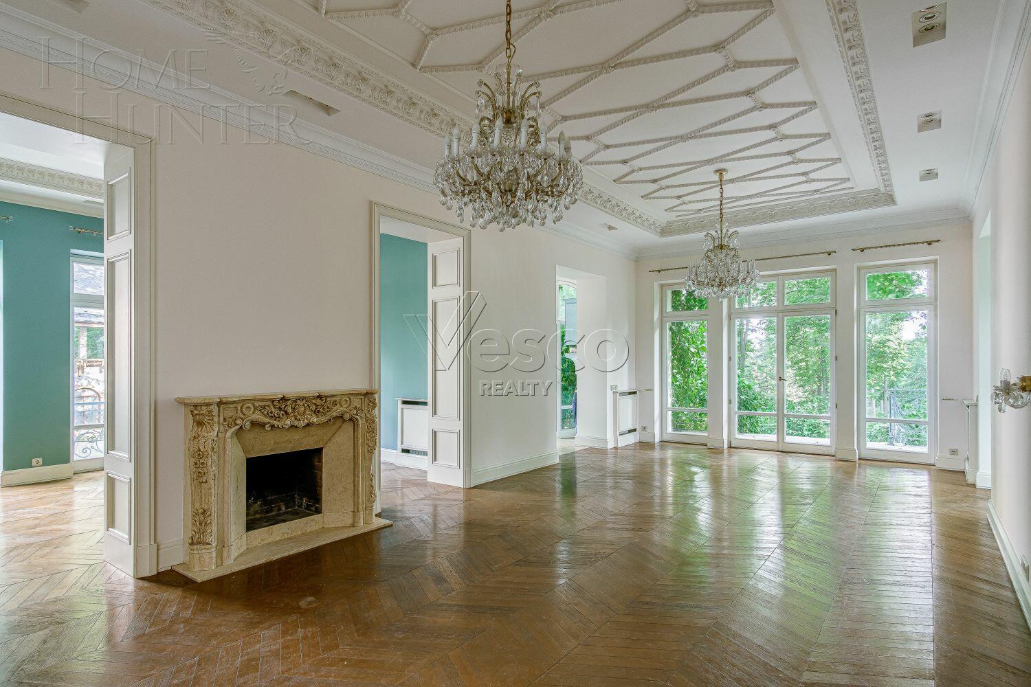 2-этажный коттедж 640 м² с отделкой