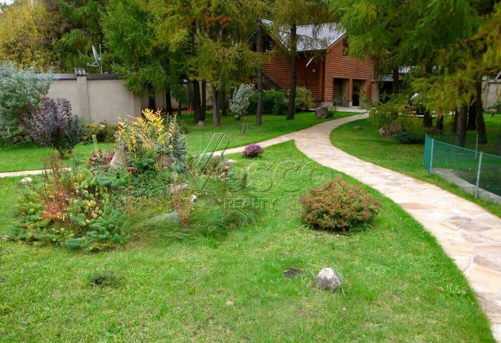 2-этажный коттедж 1 100 м² с отделкой