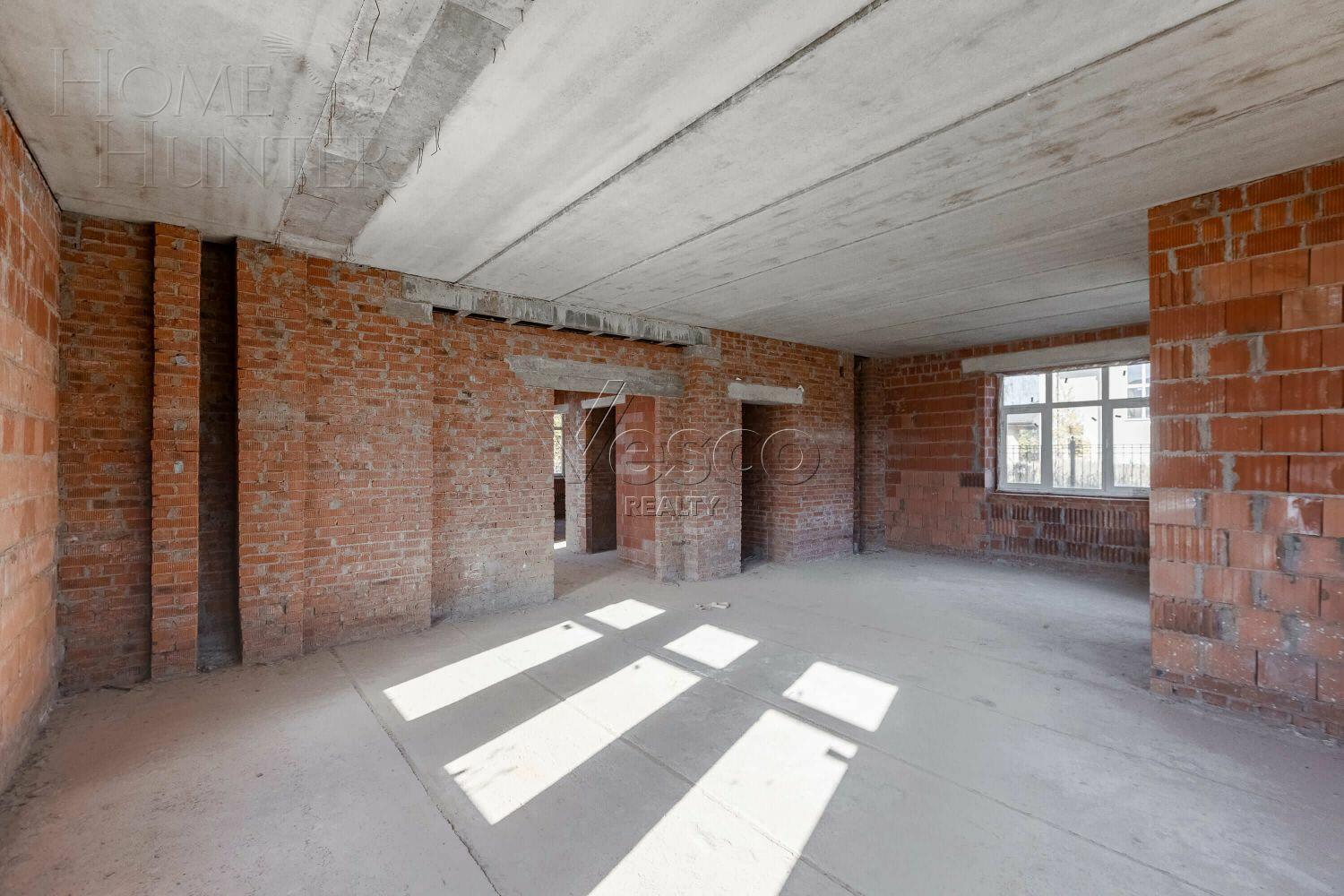 2-этажный коттедж 270 м² без отделки