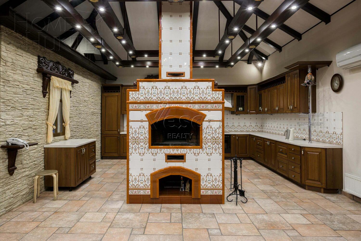 2-этажный коттедж 1 720 м² с отделкой