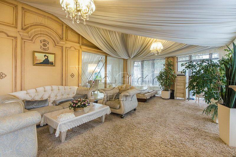 2-этажный коттедж 980 м² с отделкой