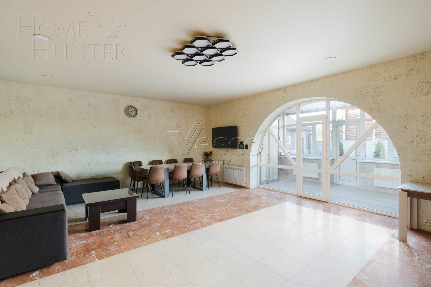 3-этажный коттедж 503 м² с отделкой