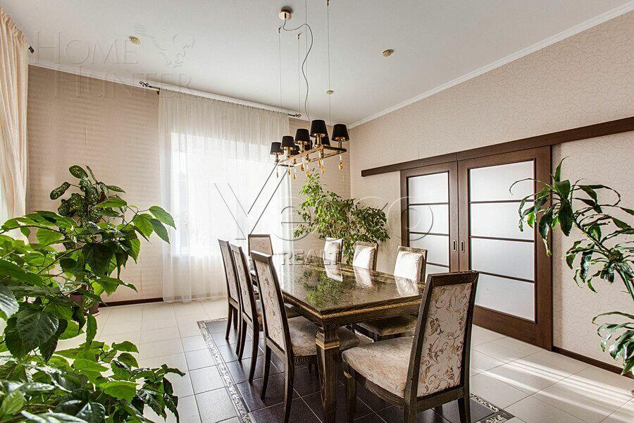 2-этажный коттедж 340 м² с отделкой