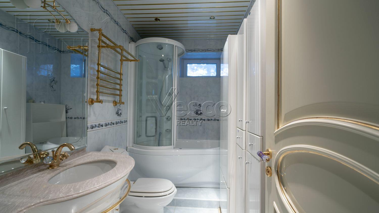 2-этажный коттедж 750 м² с отделкой