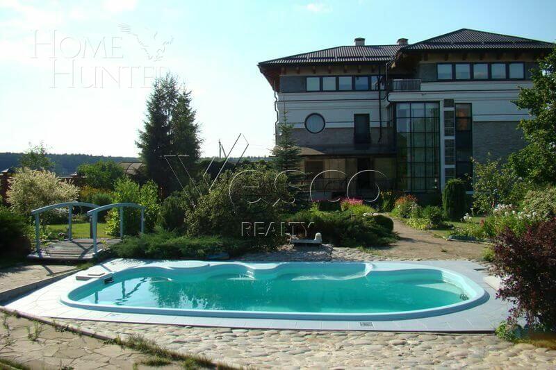 3-этажный коттедж 800 м² с отделкой