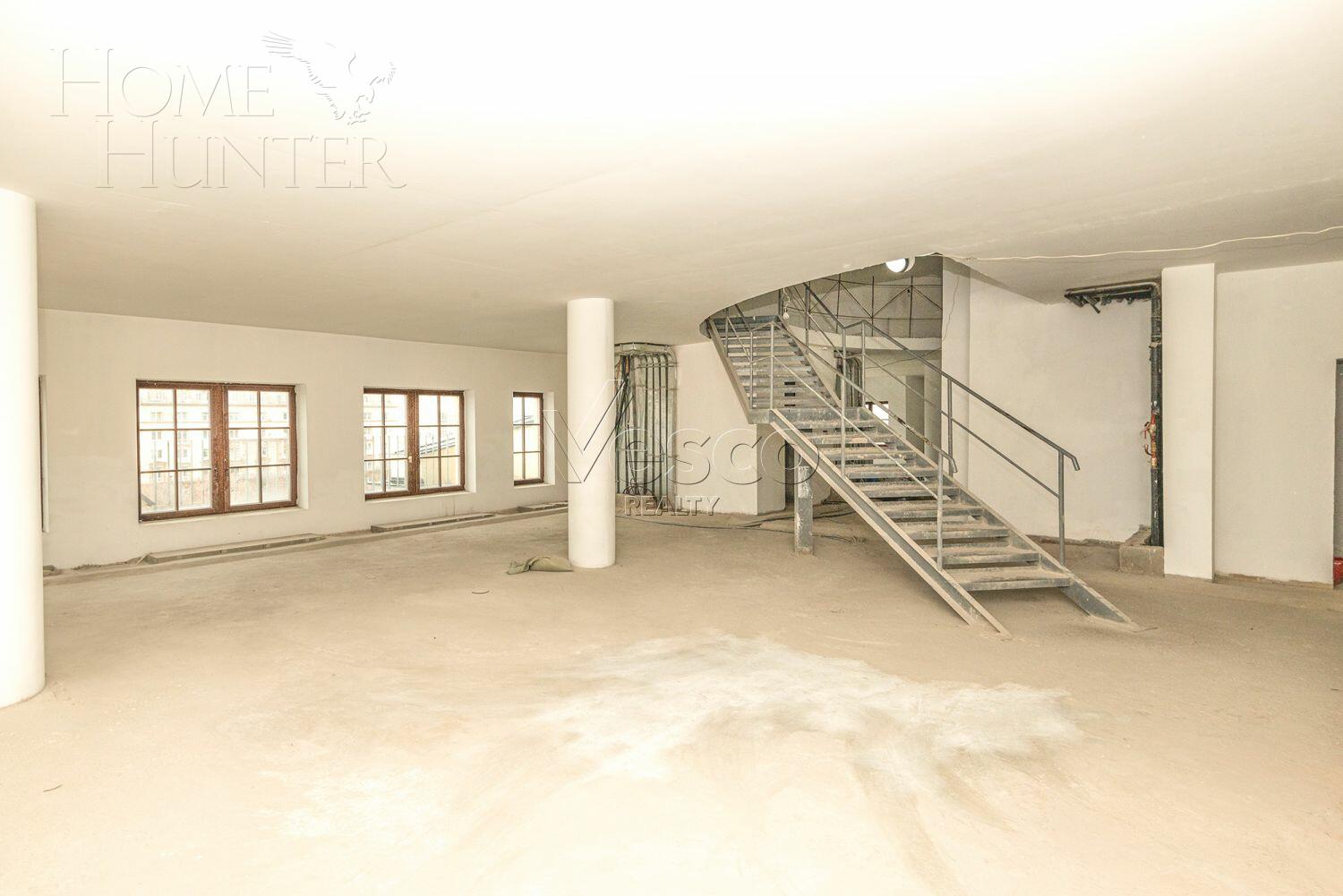 2-УРОВНЕВЫЙ ПЕНТХАУС БЕЗ ОТДЕЛКИ 640 М² НА 6 ЭТАЖЕ