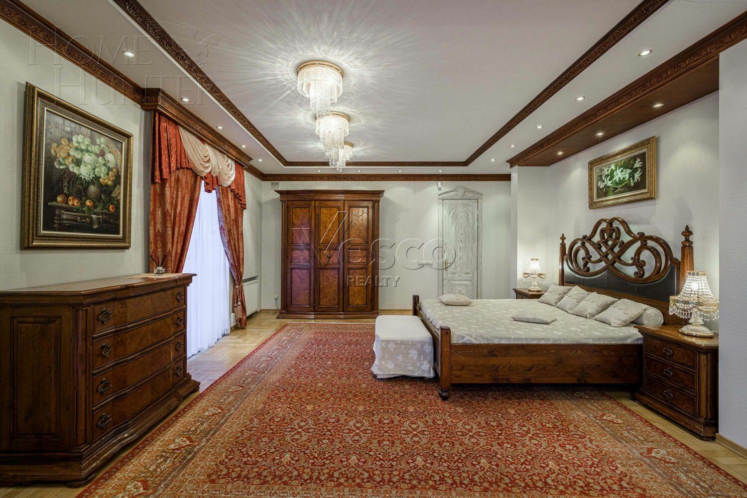 2-этажный коттедж 1 720 м² с отделкой