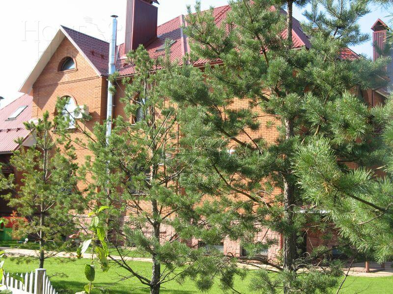 3-этажный коттедж 1 200 м² с отделкой