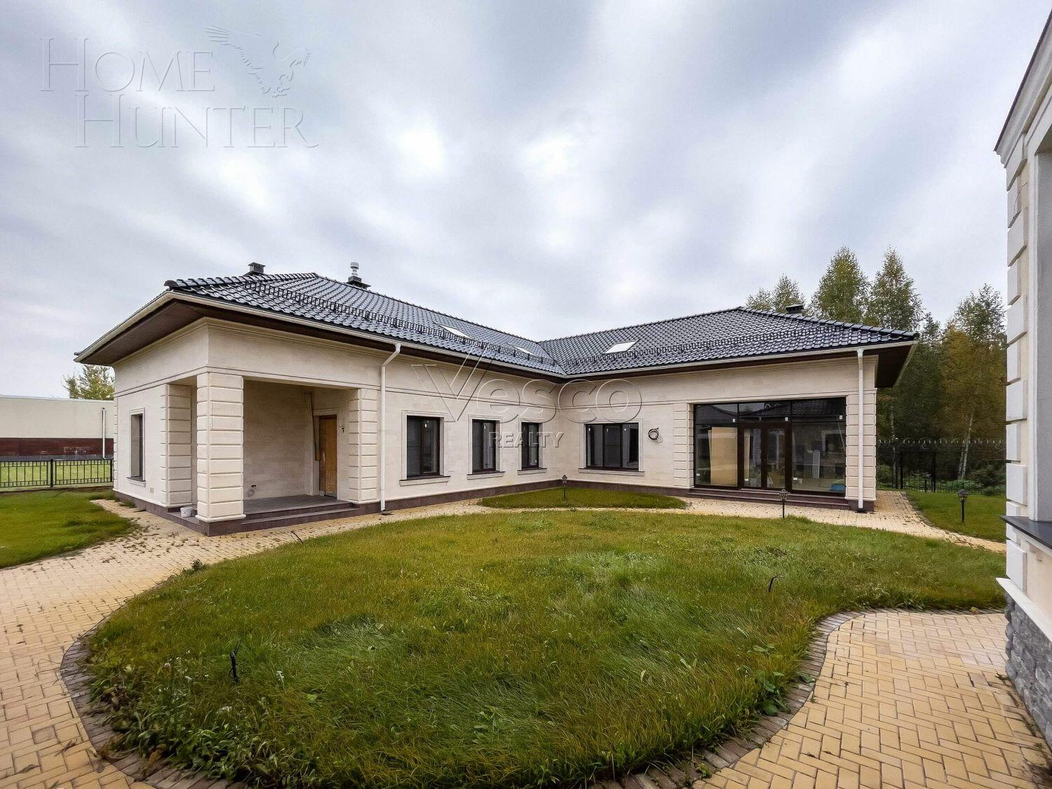 2-этажный коттедж 1 000 м² с отделкой