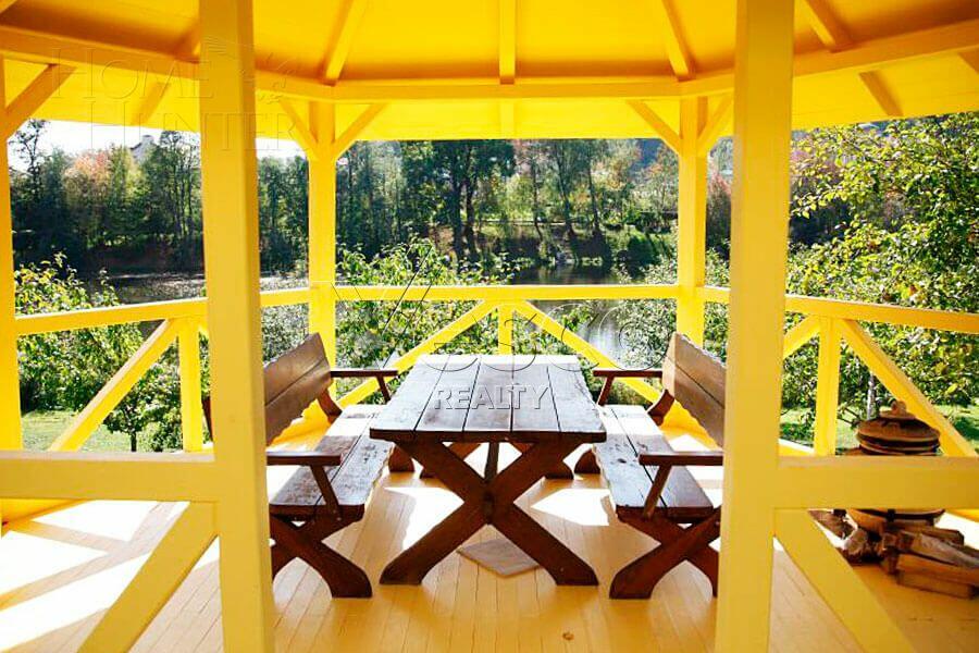 2-этажный коттедж 500 м² с отделкой