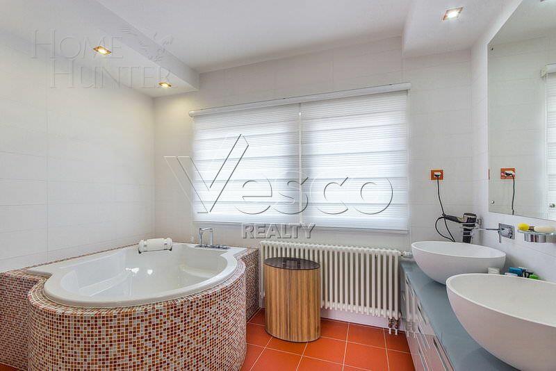 2-этажный коттедж 711 м² с отделкой