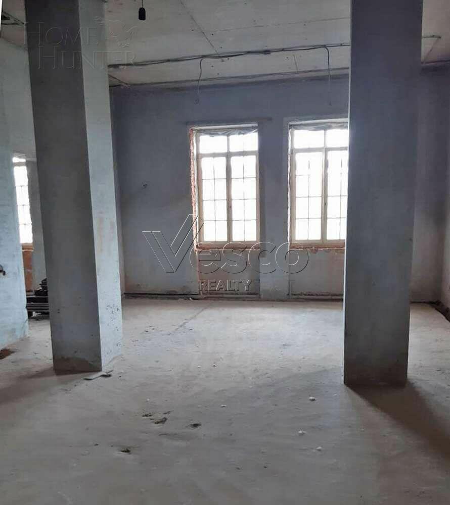 3-этажный коттедж 1 230 м² без отделки