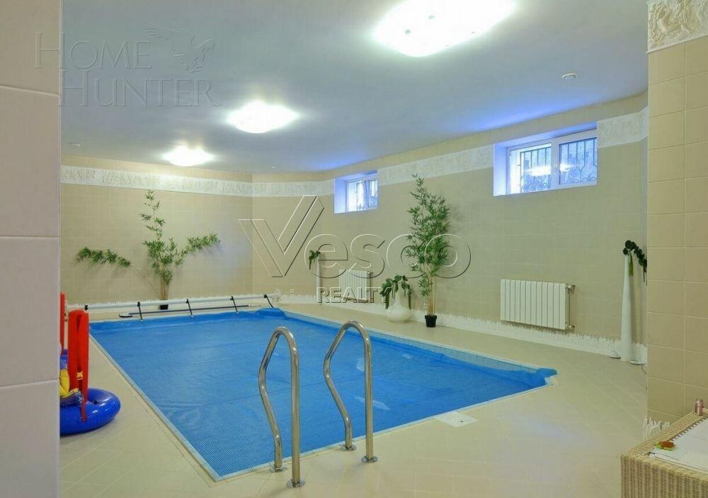 2-этажный коттедж 800 м² с отделкой