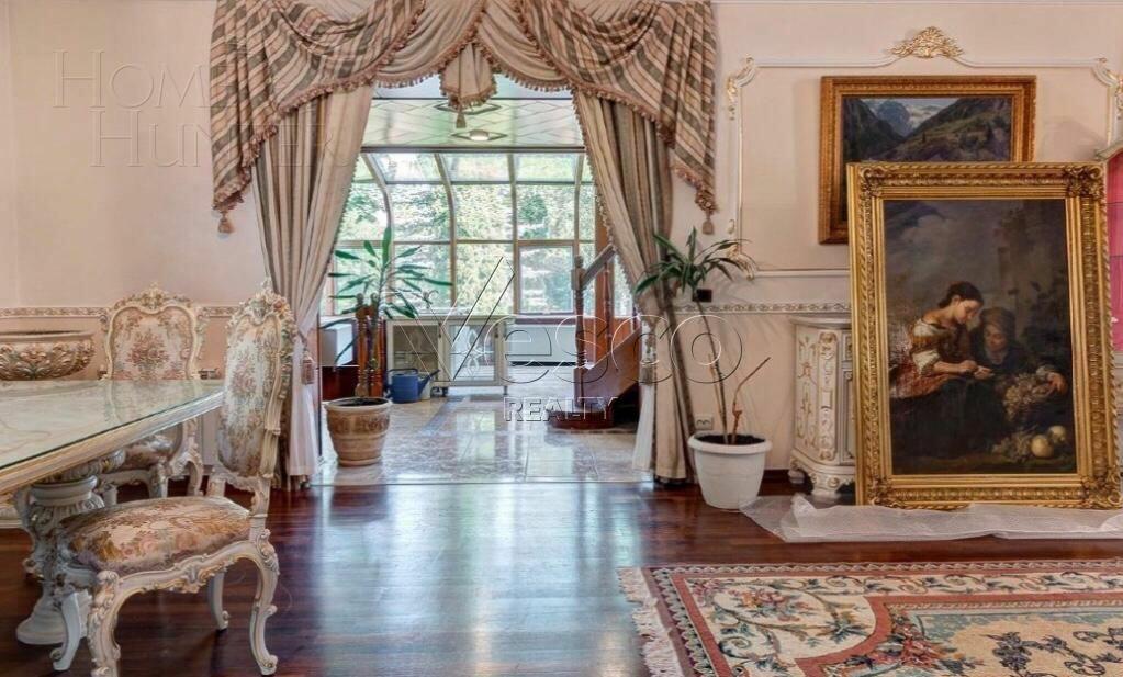 2-этажный коттедж 650 м² с отделкой