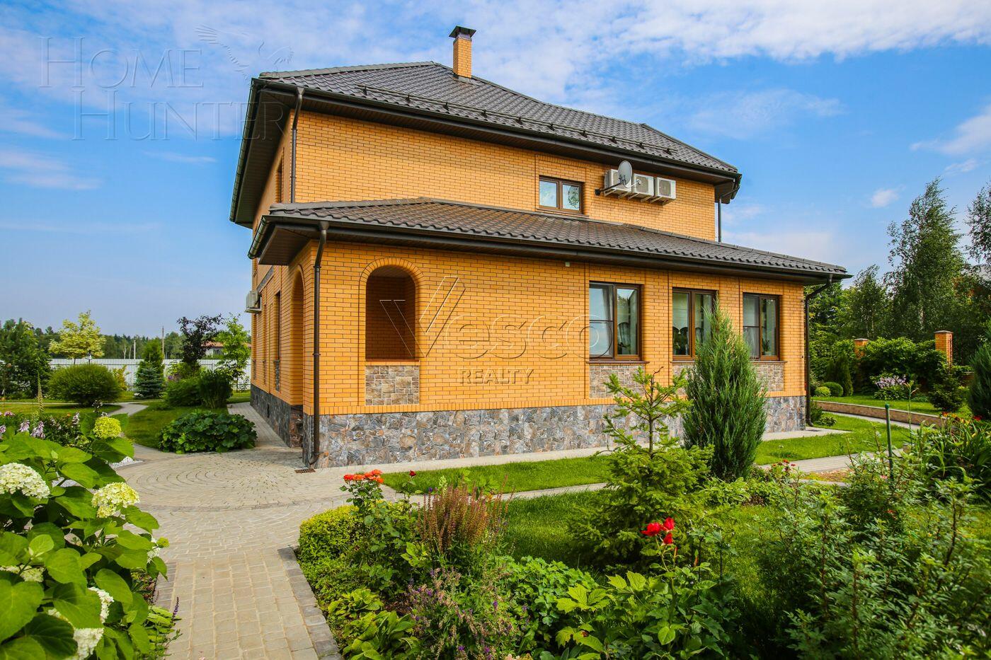 2-этажный коттедж 500 м² с отделкой