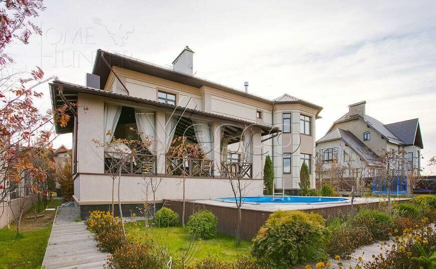 2-этажный коттедж 850 м² с отделкой