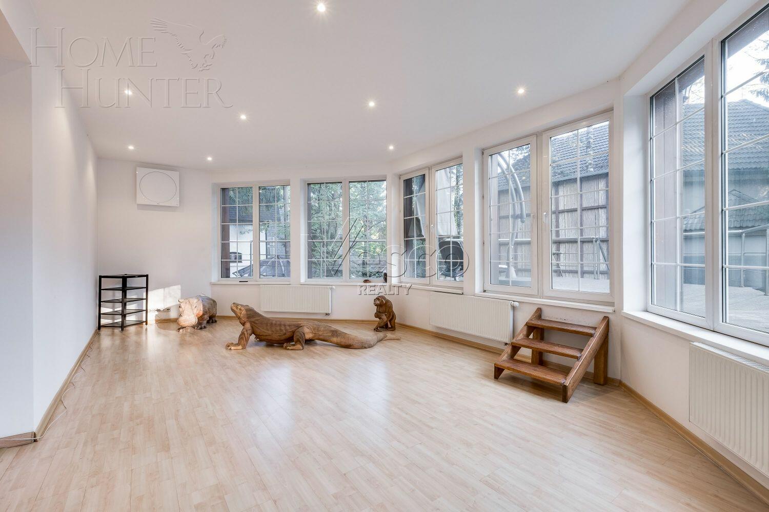 2-этажный коттедж 280 м² с отделкой