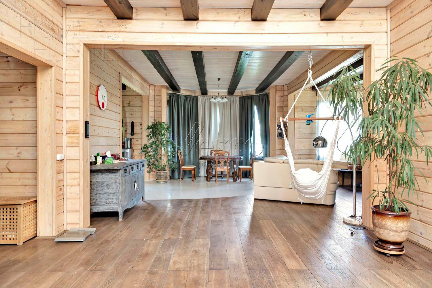 2-этажный коттедж 260 м² с отделкой