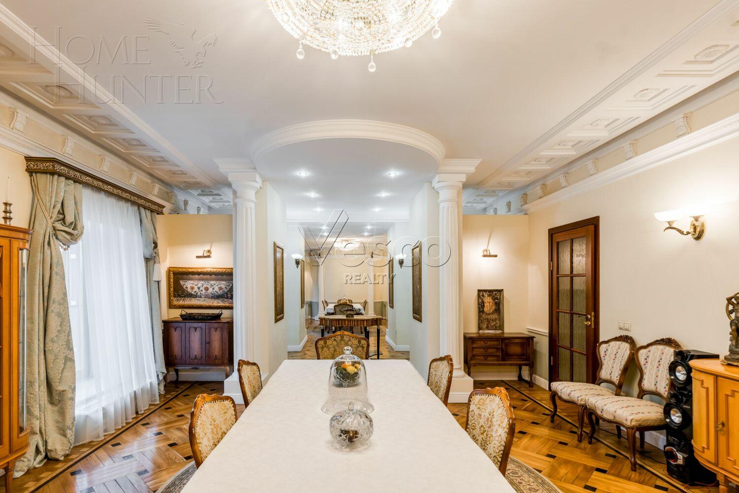 2-этажный коттедж 820 м² с отделкой