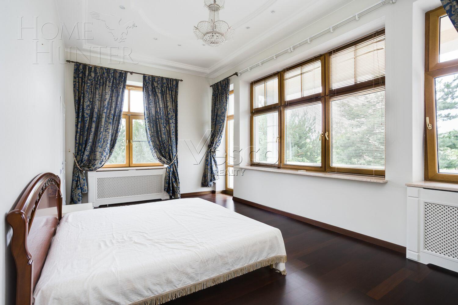 2-этажный коттедж 580 м² с отделкой