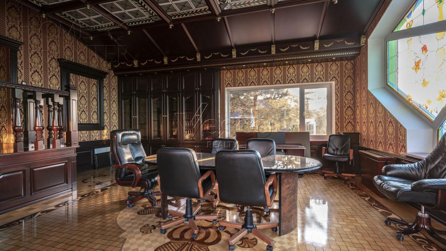 2-этажный коттедж 750 м² с отделкой