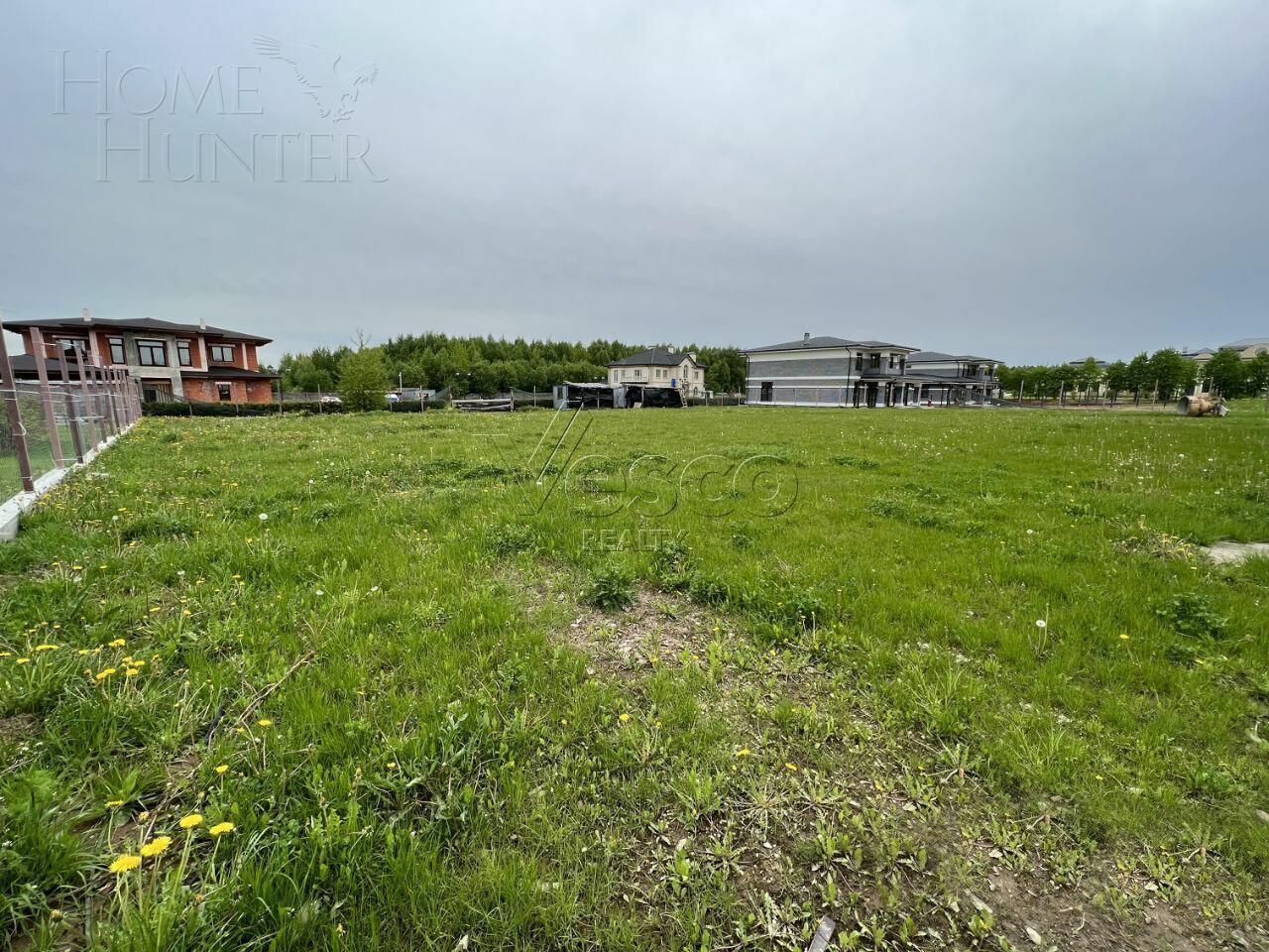 Участок 24.5 сот. в охраняемом поселке