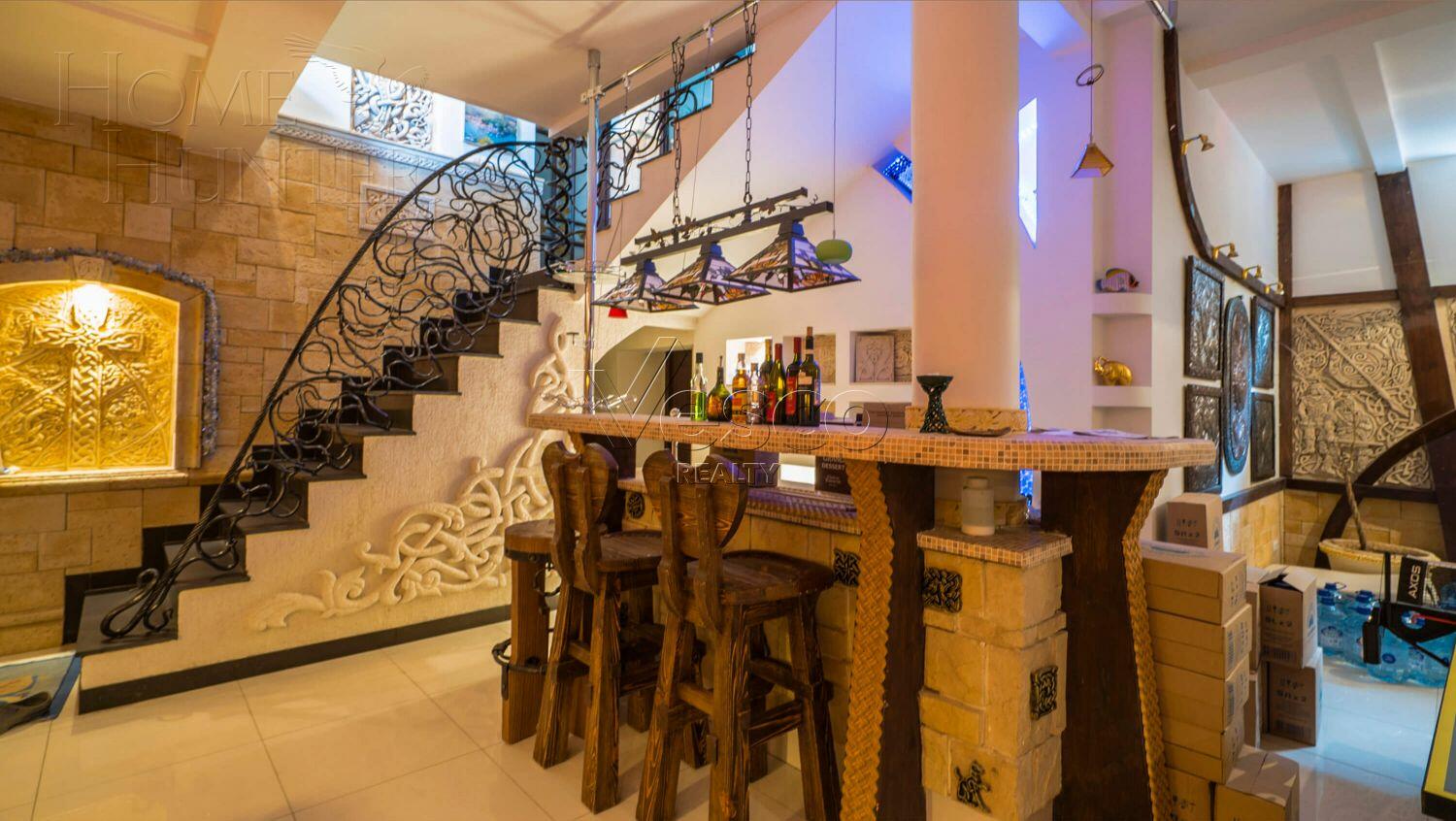 2-этажный коттедж 630 м² с отделкой