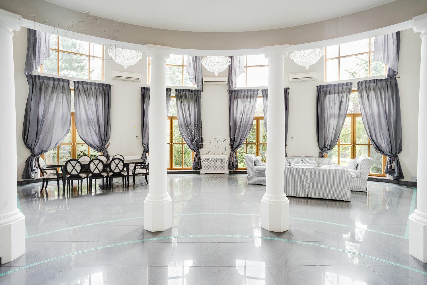 2-этажный коттедж 580 м² с отделкой