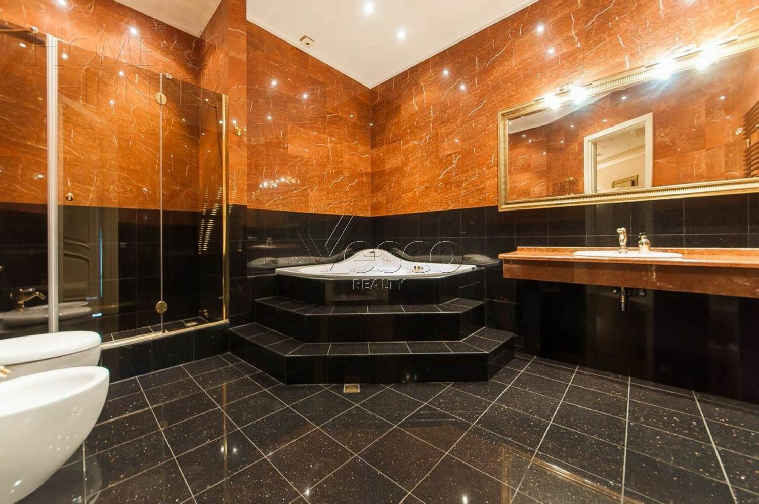 4-КОМН. КВАРТИРА С ОТДЕЛКОЙ 196 М² НА 4 ЭТАЖЕ