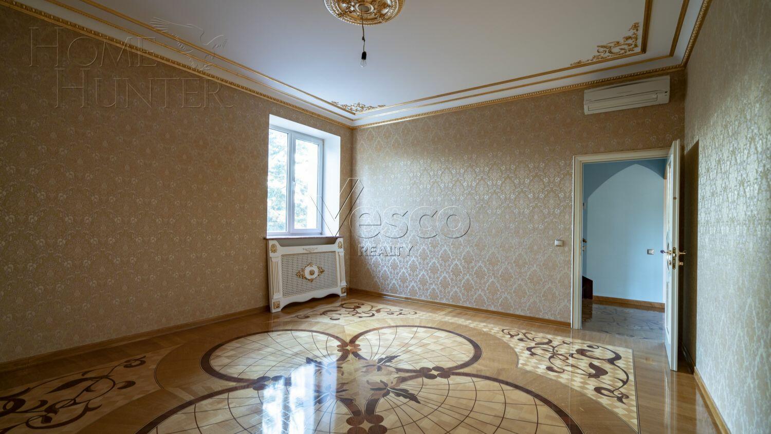 2-этажный коттедж 750 м² с отделкой