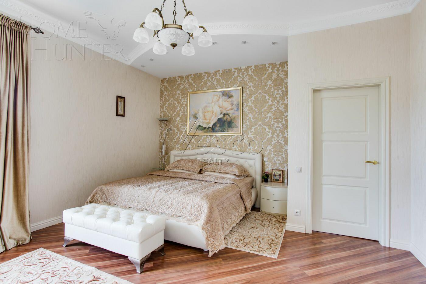 2-этажный коттедж 500 м² с отделкой